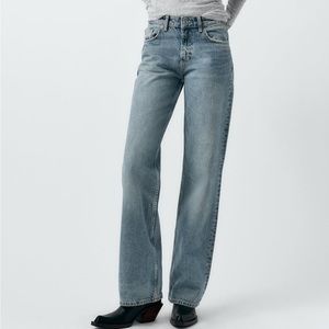 Zara Full Length TRF Mid-rise wide leg jeans (6045/129)